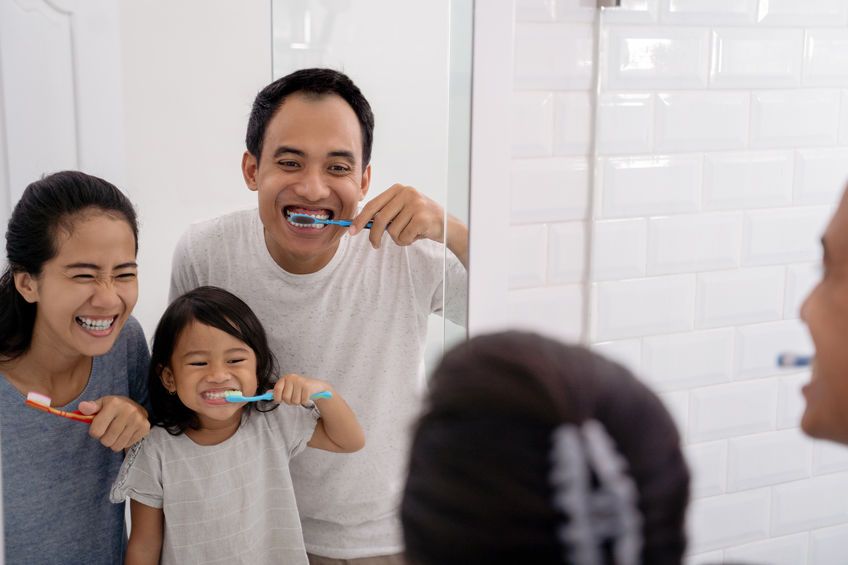 Healthy Tips for Parents to Keep their Kids' Teeth Healthier