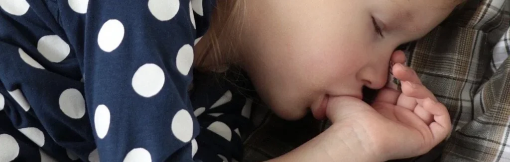 thumb sucking effects on teeth